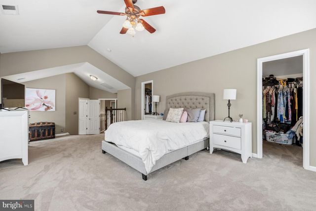 4002 WEDGE CT, Mount Airy, MD 21771
