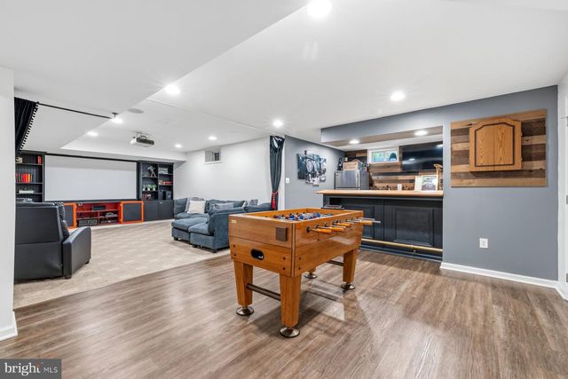 4002 WEDGE CT, Mount Airy, MD 21771