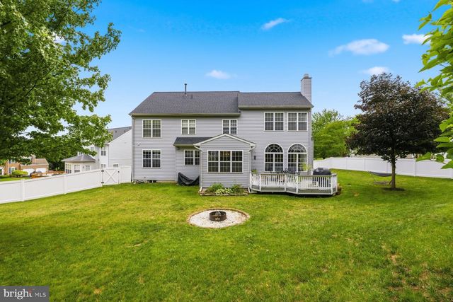 4002 WEDGE CT, Mount Airy, MD 21771