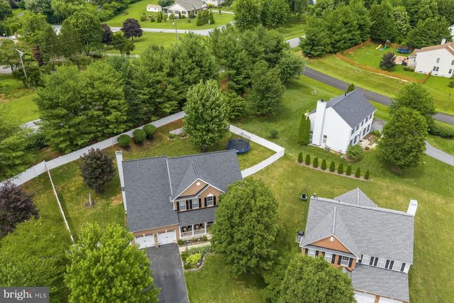4002 WEDGE CT, Mount Airy, MD 21771