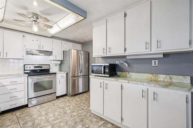 3548 DARLINGTON ROAD, Holiday, FL 34691