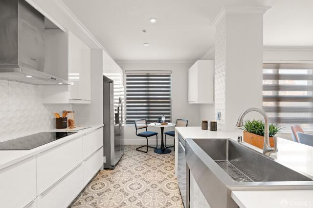 101 Crescent Way 2315, San Francisco, CA 94134