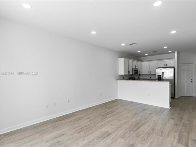11628 NW 87th Ln 11628, Doral, FL 33178