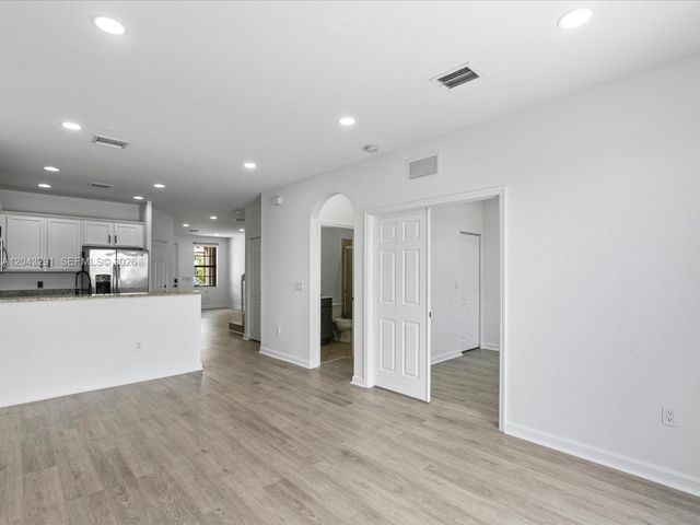 11628 NW 87th Ln 11628, Doral, FL 33178