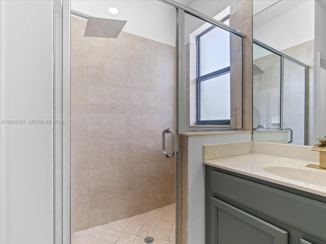11628 NW 87th Ln 11628, Doral, FL 33178