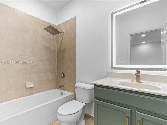 11628 NW 87th Ln 11628, Doral, FL 33178