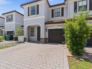 11628 NW 87th Ln 11628, Doral, FL 33178