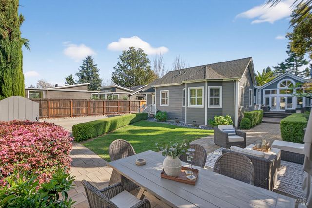 354 E Napa St, Sonoma, CA 95476