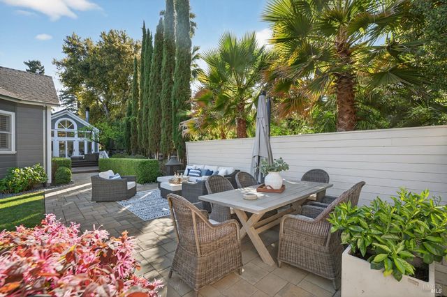 354 E Napa St, Sonoma, CA 95476