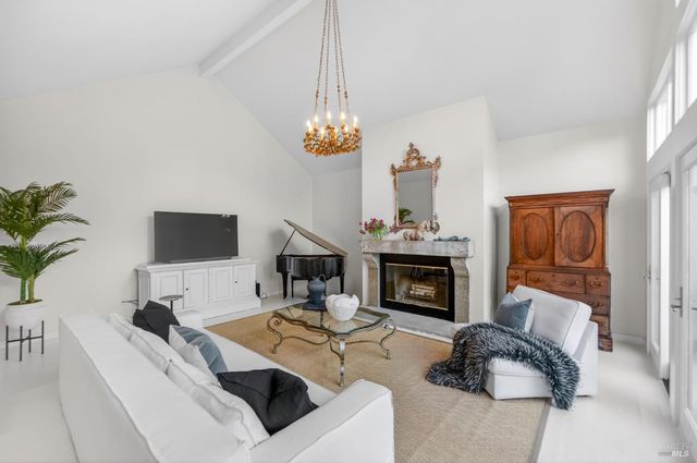 354 E Napa St, Sonoma, CA 95476