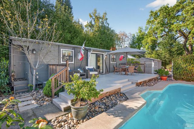 354 E Napa St, Sonoma, CA 95476