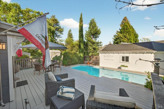 354 E Napa St, Sonoma, CA 95476