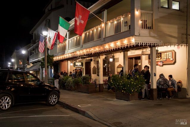 354 E Napa St, Sonoma, CA 95476