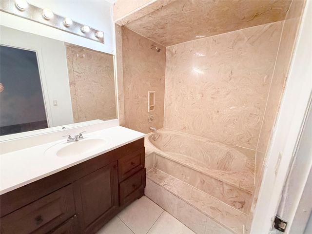 34 Crossings Cir D, Boynton Beach, FL 33435