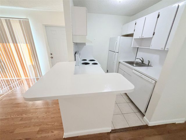 34 Crossings Cir D, Boynton Beach, FL 33435