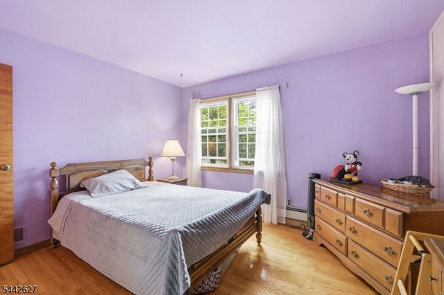 1868 Amwell Rd, Franklin Twp., NJ 08873