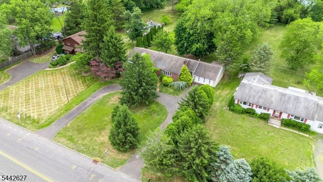 1868 Amwell Rd, Franklin Twp., NJ 08873