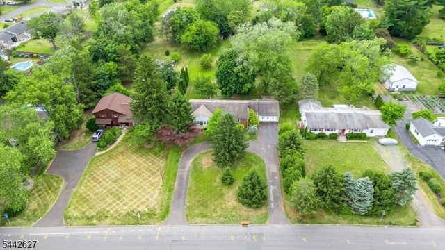 1868 Amwell Rd, Franklin Twp., NJ 08873