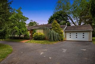 1868 Amwell Rd, Franklin Twp., NJ 08873