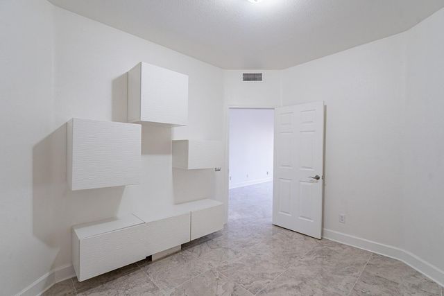 4663 S Oleander Drive, Chandler, AZ 85248