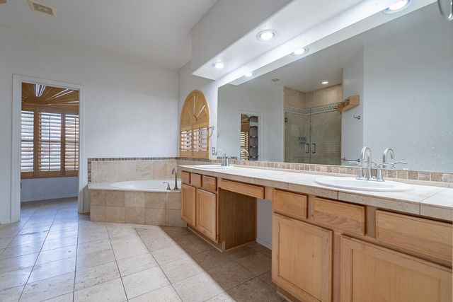 4663 S Oleander Drive, Chandler, AZ 85248