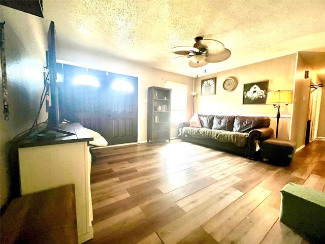 309 Bellaire Drive, Denton, TX 76209