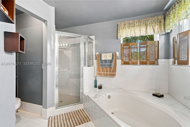 15822 SW 16th Ct, Pembroke Pines, FL 33027