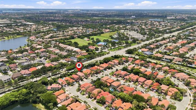 15822 SW 16th Ct, Pembroke Pines, FL 33027