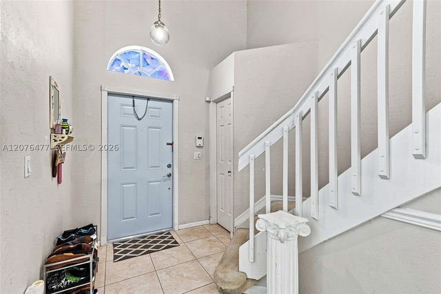 15822 SW 16th Ct, Pembroke Pines, FL 33027