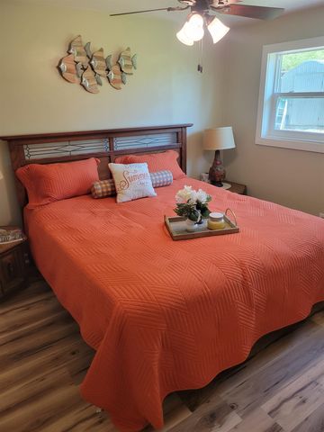 18842 Star Hill Lane, Tallahassee, FL 32310