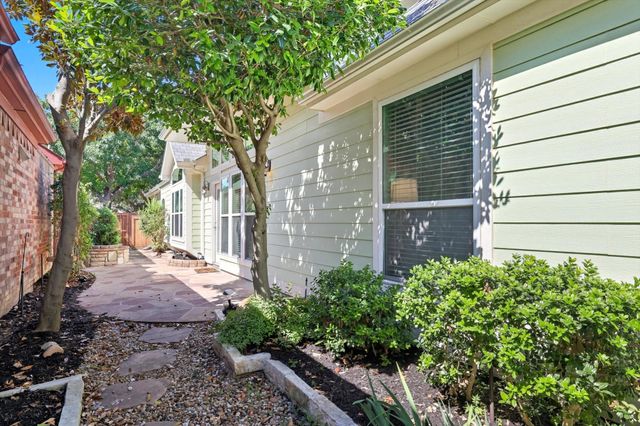 5809 Arbor Road, North Richland Hills, TX 76180