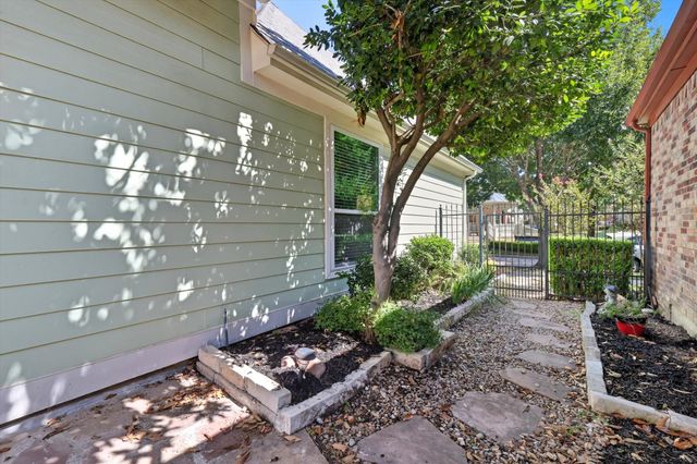 5809 Arbor Road, North Richland Hills, TX 76180