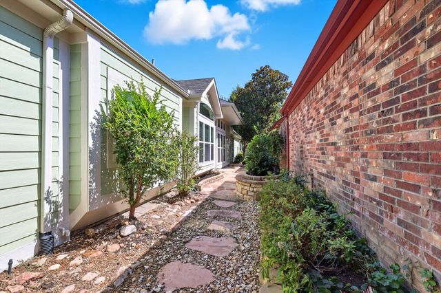 5809 Arbor Road, North Richland Hills, TX 76180
