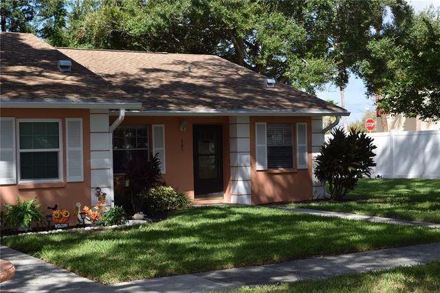 2250 DRUID ROAD E 605, Clearwater, FL 33764
