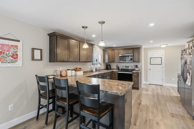 97 Timber Ridge Drive, Milford, NH 03055