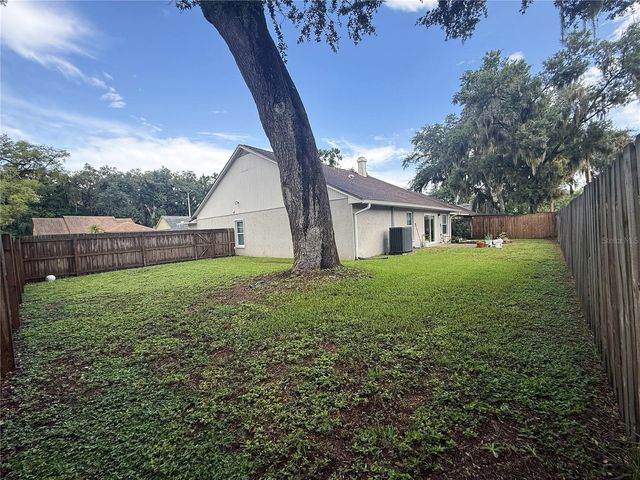 2042 SHADOW PINE DRIVE, Brandon, FL 33511