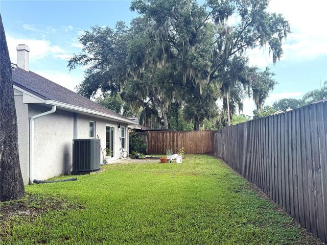 2042 SHADOW PINE DRIVE, Brandon, FL 33511