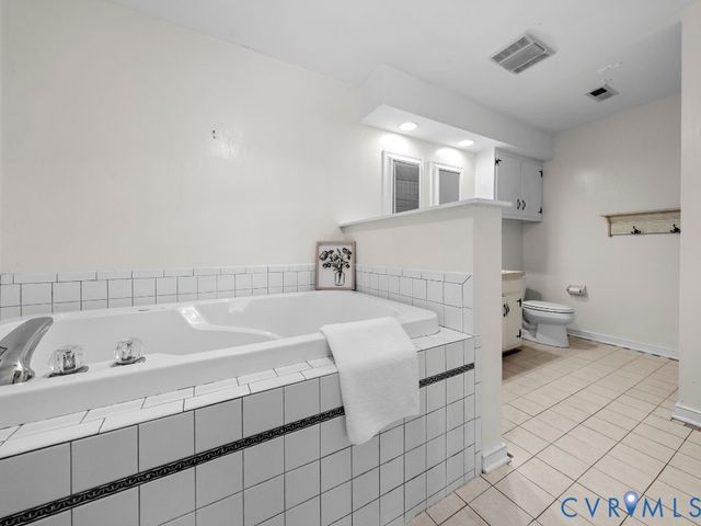2489 Judes Ferry Rd, Powhatan, VA 23139