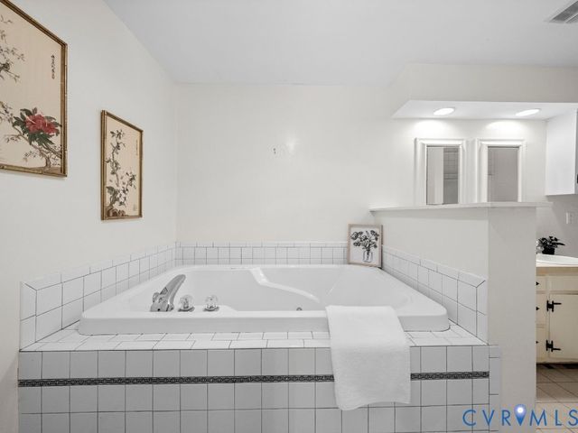 2489 Judes Ferry Rd, Powhatan, VA 23139