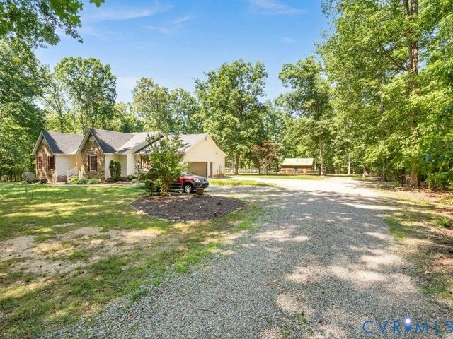 2489 Judes Ferry Rd, Powhatan, VA 23139
