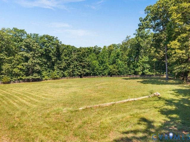 2489 Judes Ferry Rd, Powhatan, VA 23139