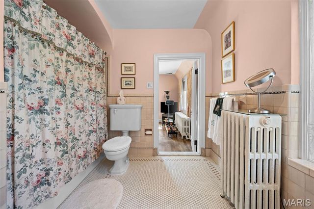 27 Ridgetop Drive, Richmond Heights, MO 63117