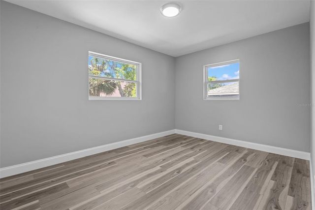 660 PALM AVENUE, Tarpon Springs, FL 34689