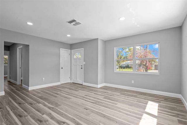 660 PALM AVENUE, Tarpon Springs, FL 34689
