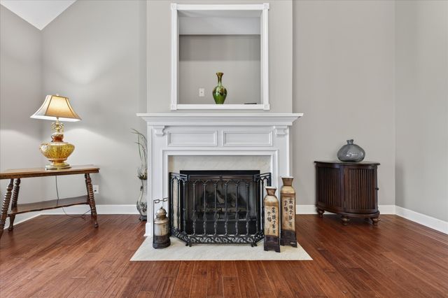 476 Maxshire Ct, Clarksville, TN 37043