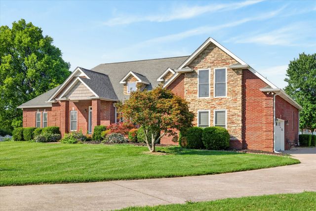 476 Maxshire Ct, Clarksville, TN 37043