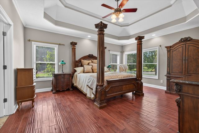 476 Maxshire Ct, Clarksville, TN 37043