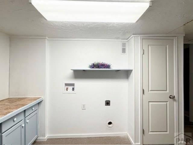 2211 N Elizabeth St, Pueblo, CO 81003