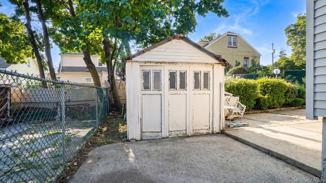 6 Johnson Street, Mount Vernon, NY 10550