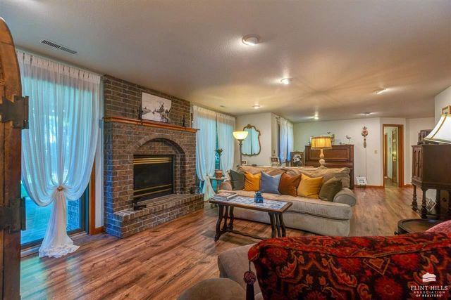 2457 Haven Dr., Abilene, KS 67410